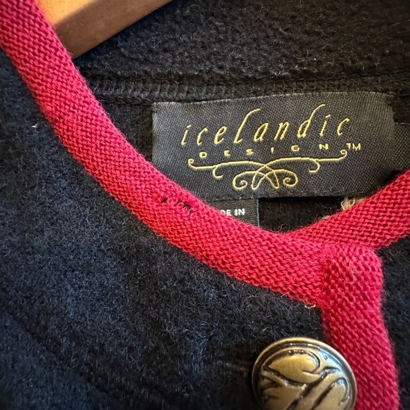 Icelandic Design Boiled Wool Floral Pattern Button Front 2006 Jacket / medium - Picture 12 of 12